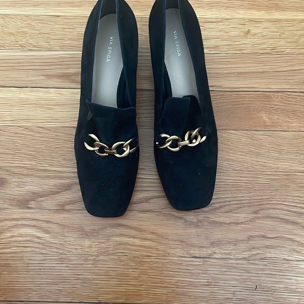Via Spiga Black Chain Loafers Size 9